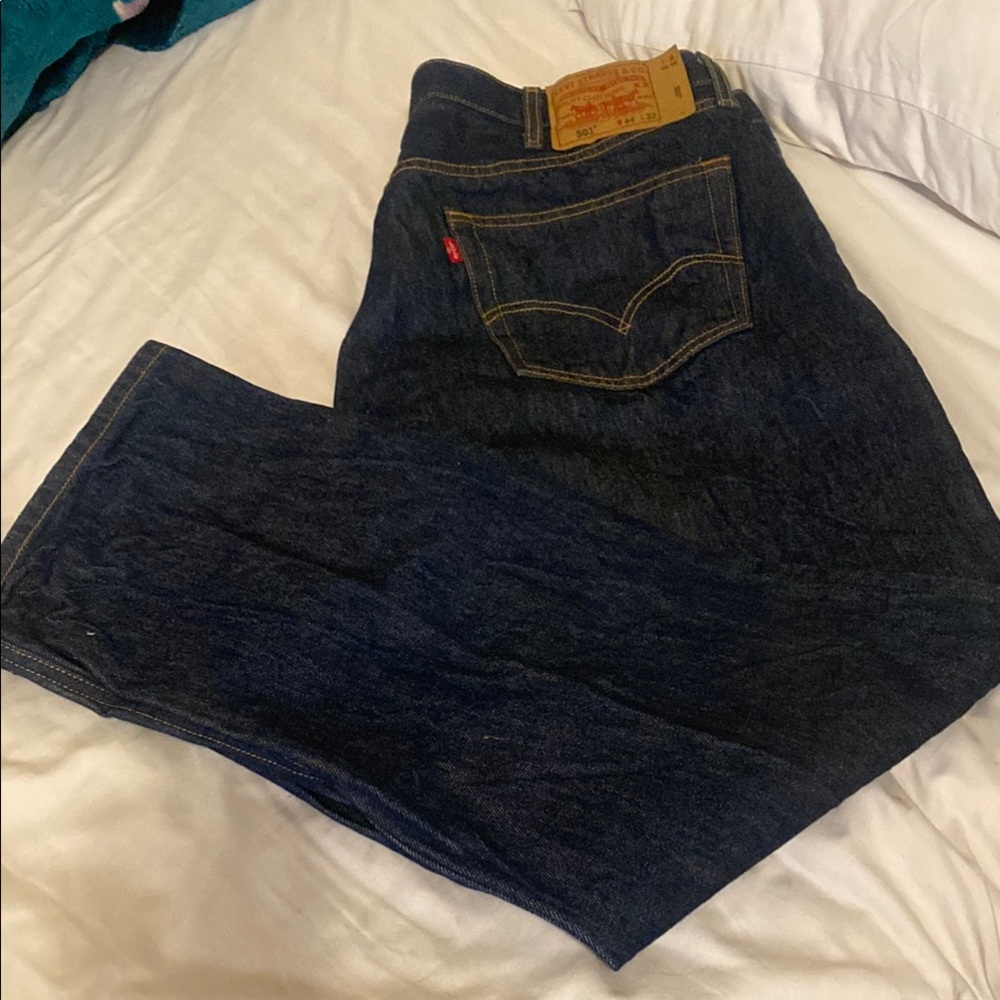 Levis strauss&co 501 color blue size 44/32